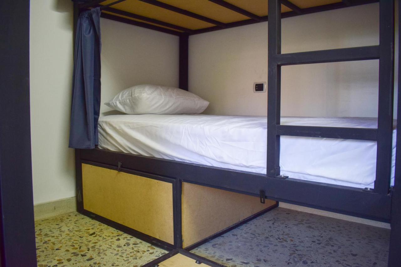 Area 51 Hostel Medellín Eksteriør billede